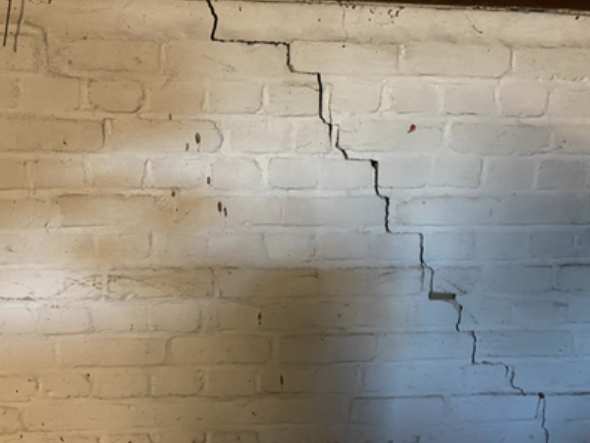 Rissinstandsetzung in Mauerwerk